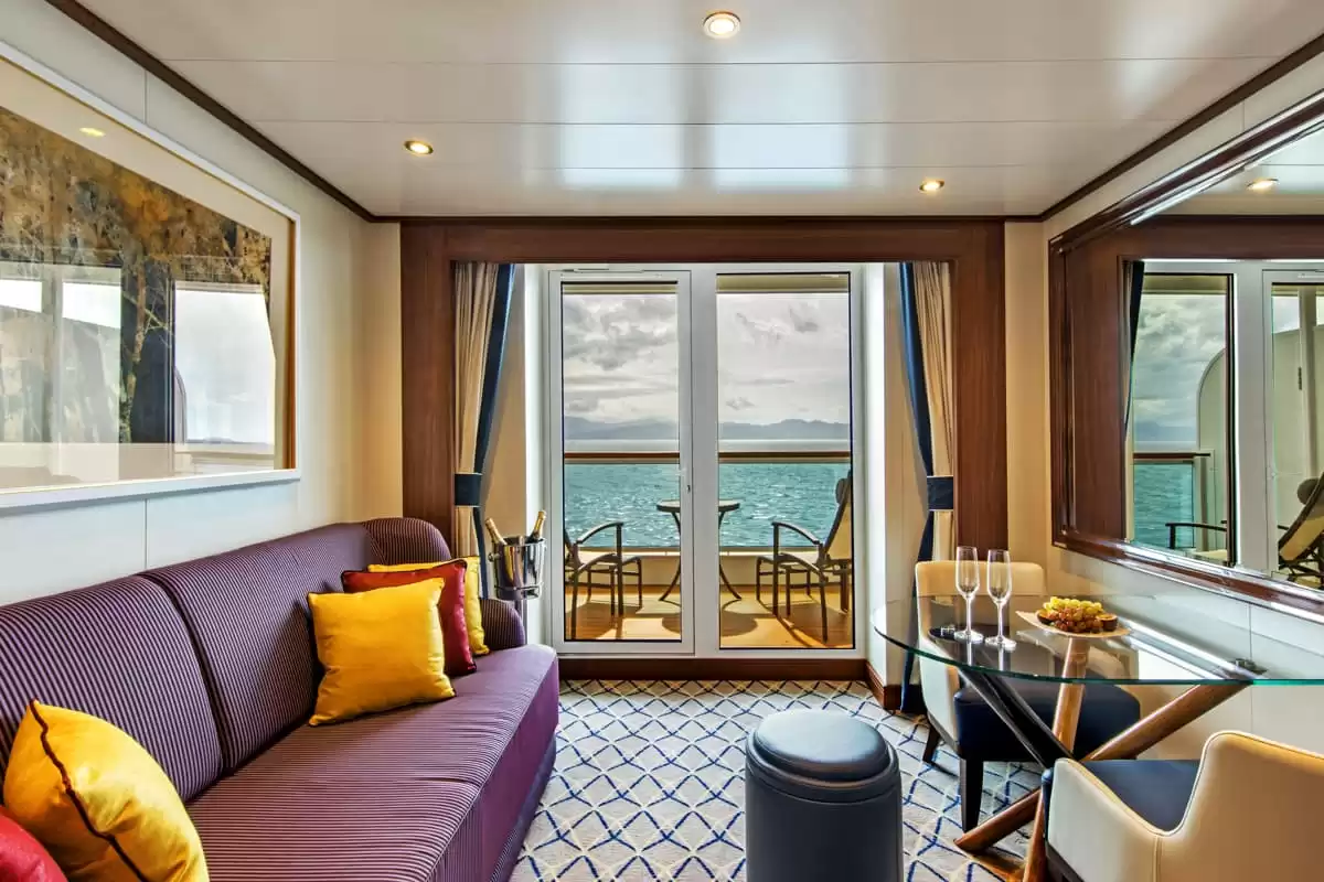 el Seabourn Ovation :   6