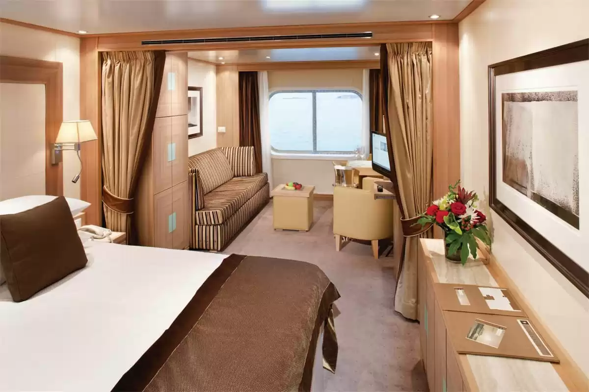 el Seabourn Quest :   4