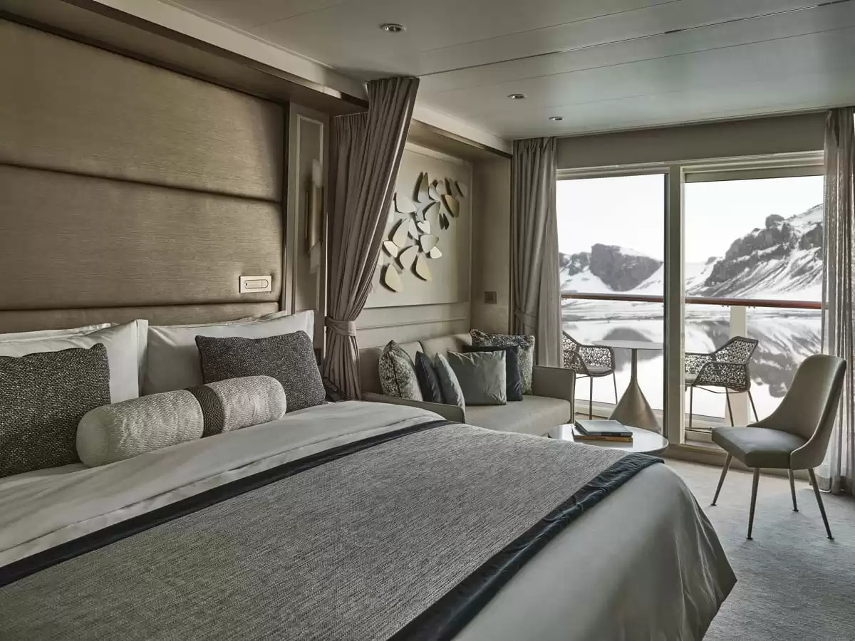 el Silver Endeavour :   24