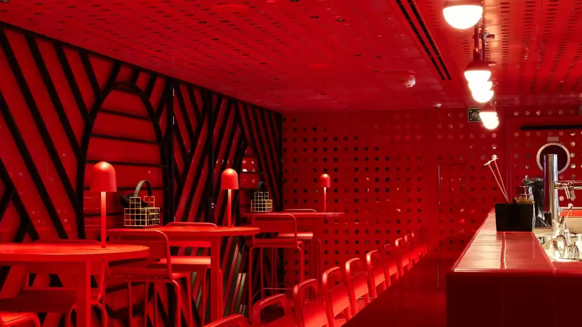 el Scarlet Lady :  cabine 74