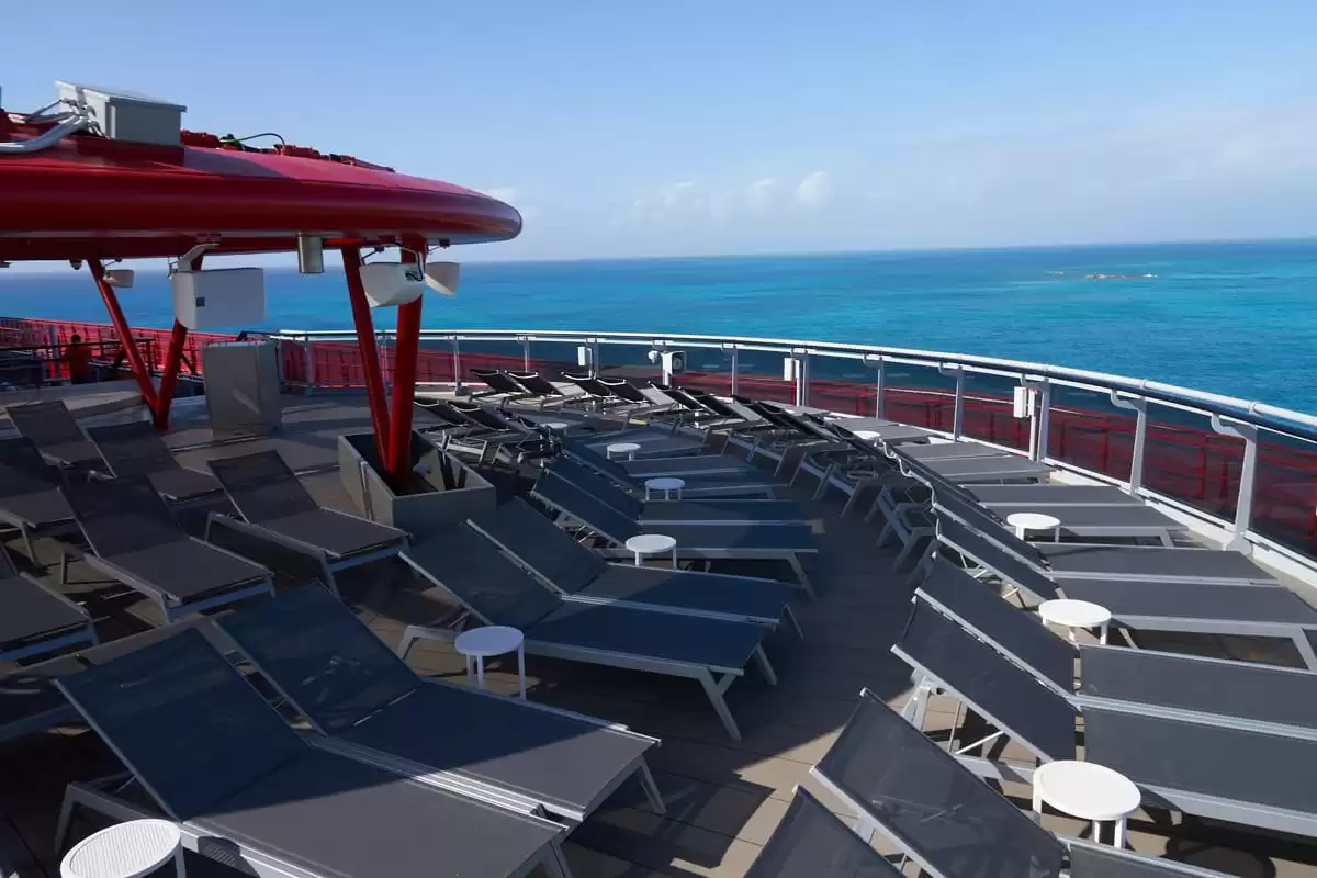 el Scarlet Lady :  cabine 158