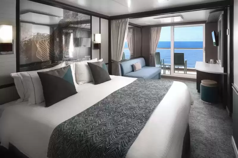 Suite Club balcón en proa